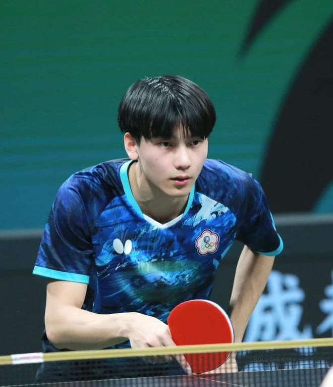 岁中国天才少年状态低迷决胜局4比11惨败米乐m6登录入口2比3爆冷一轮游！21(图2)