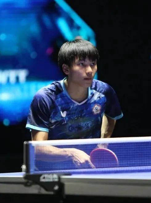 岁中国天才少年状态低迷决胜局4比11惨败米乐m6登录入口2比3爆冷一轮游！21(图3)